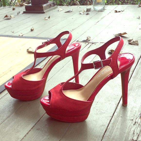 red gianni bini heels